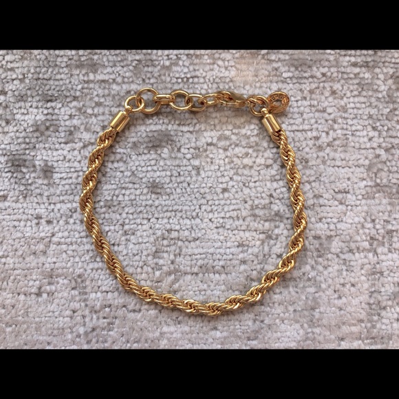 J Crew NWT Beautiful Set of Two Gold Bracelets - Picture 3 of 6